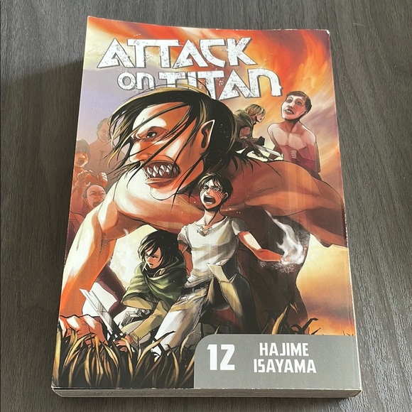 Attack on Titan Vol. 12 - Picture 1 of 2